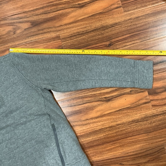 Lululemon Womens Quilted Zipper Sweater-WOMENS MEDIUM, SEE MEASUREMENTS FOR SIZE - Picture 14 of 15